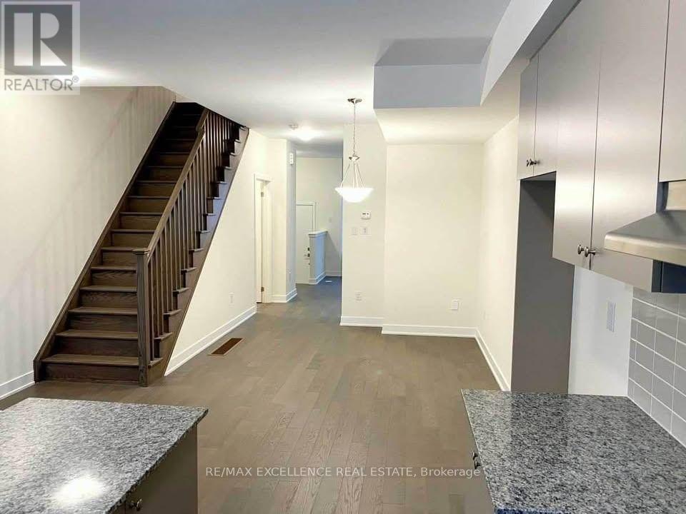 87 William Duncan Road Property Photo 12