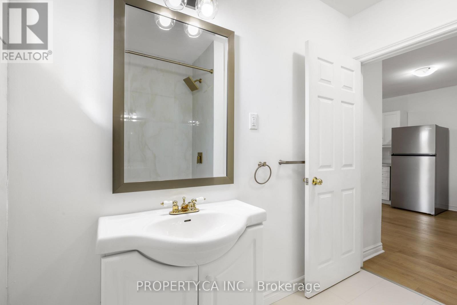 3 - 121 Melrose Street Property Photo 14
