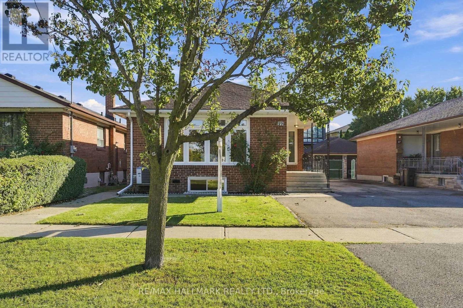 29 Willowbrook Road Property Photo 1