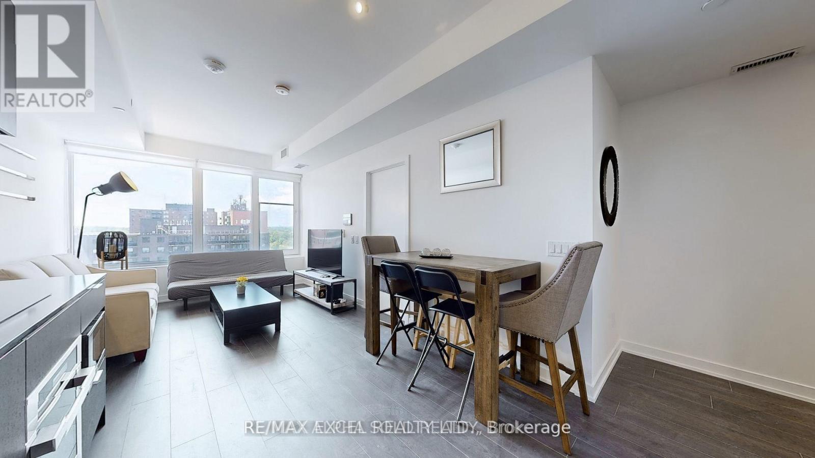 716 - 28 Ann Street Property Photo 19