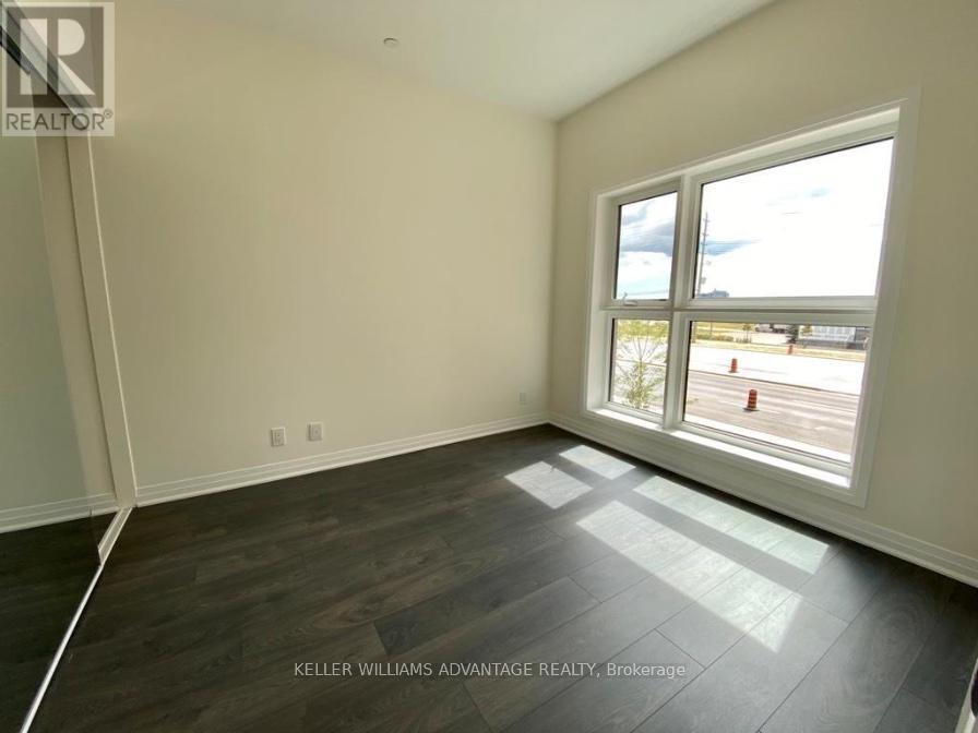 214 - 128 Grovewood Common Property Photo 6