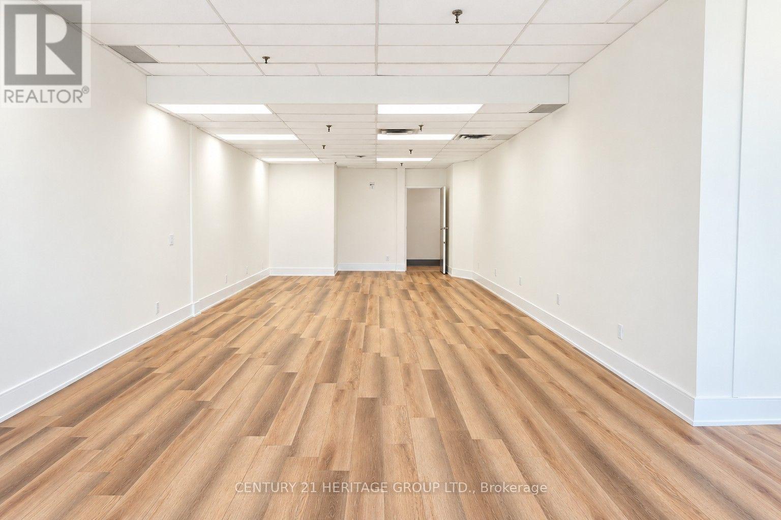199 - 4544 Dufferin Street Property Photo 4