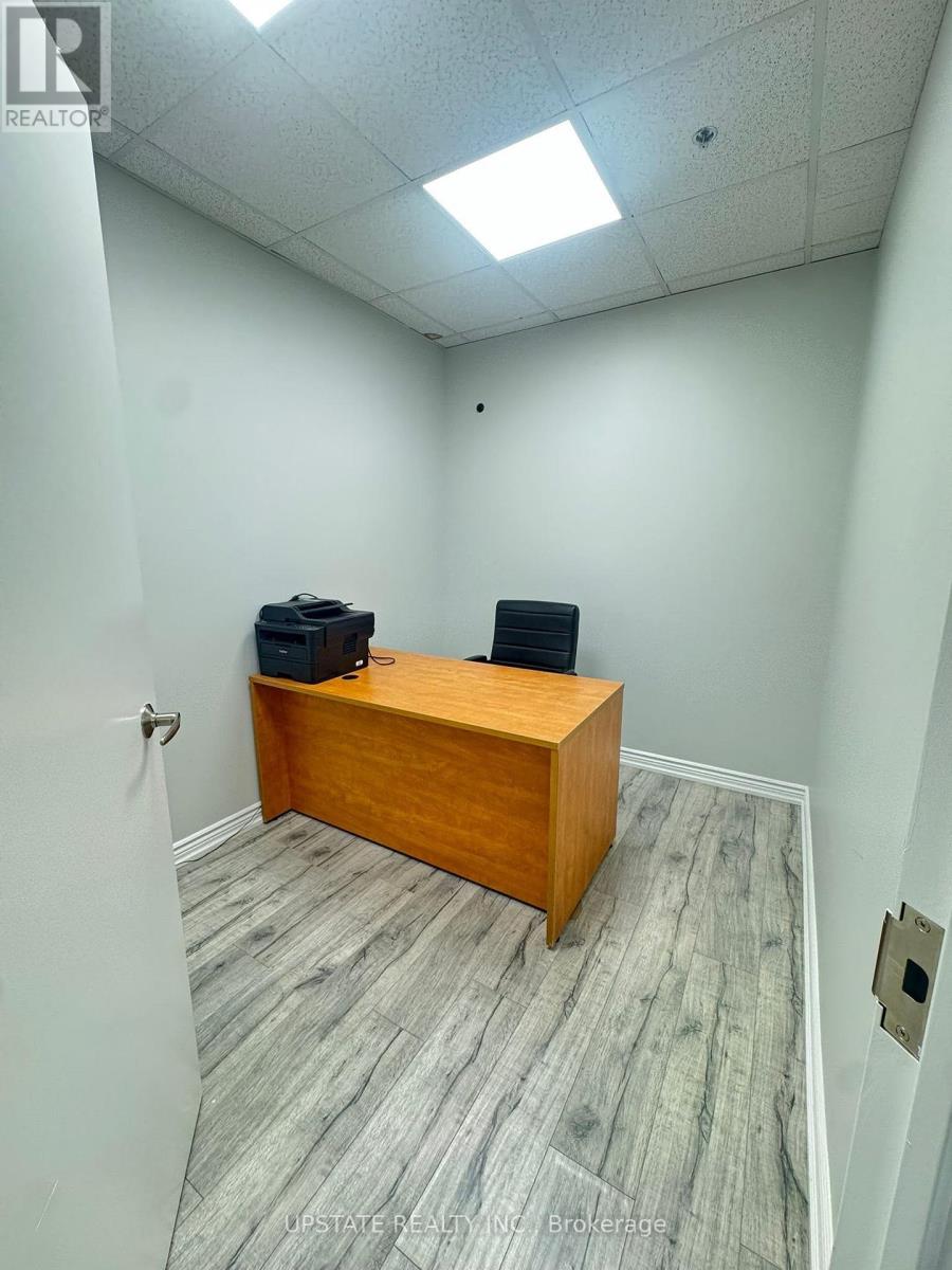 605 - 2250 Bovaird Drive E Property Photo 4
