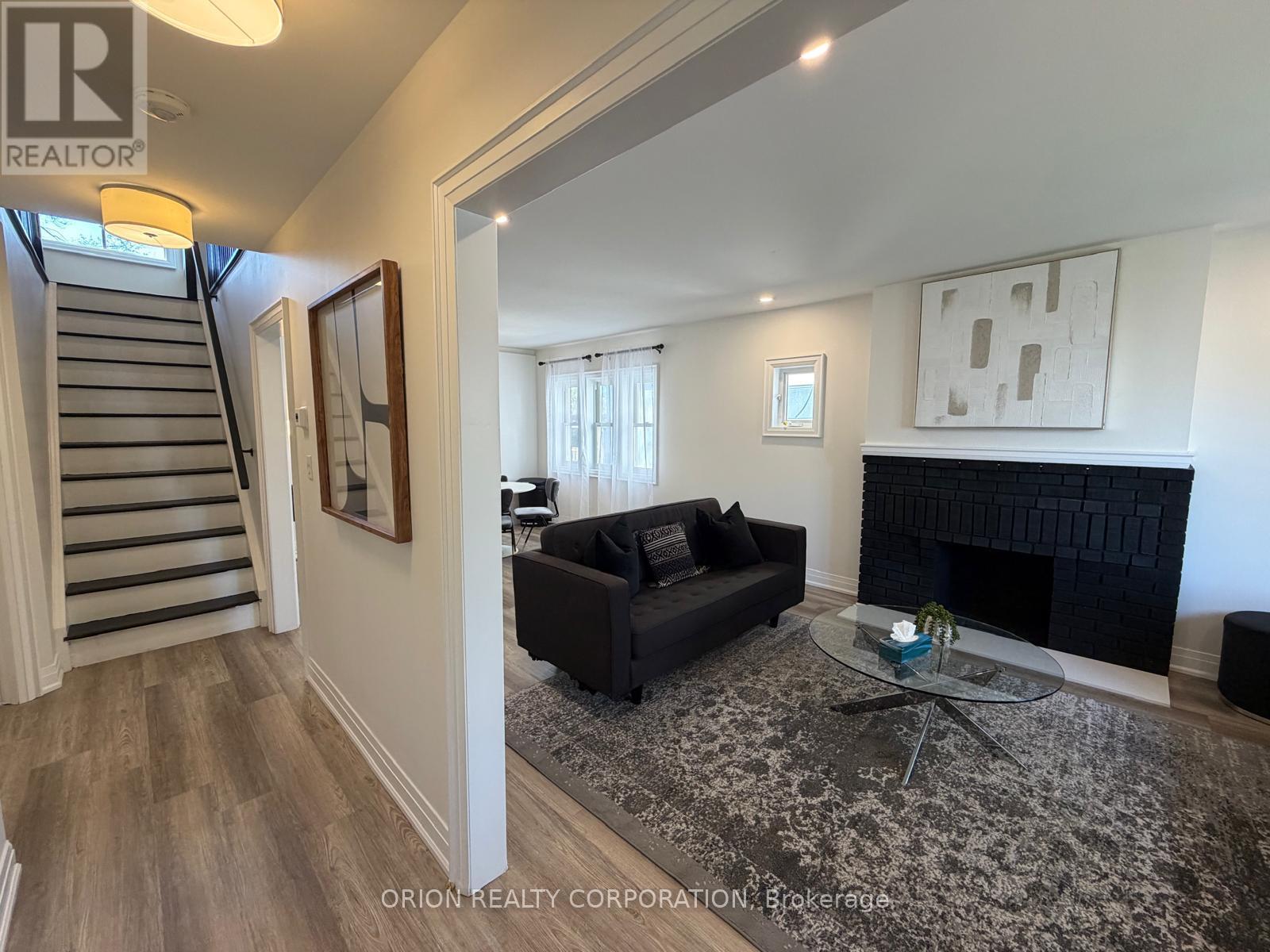1016 Haig Boulevard Property Photo 4