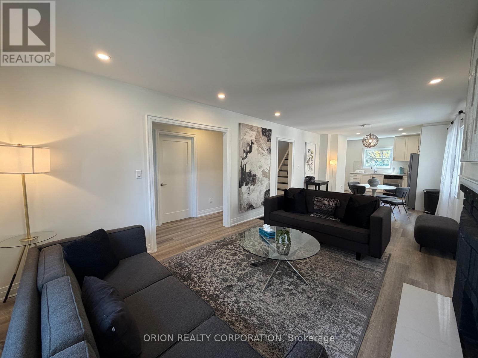 1016 Haig Boulevard Property Photo 6