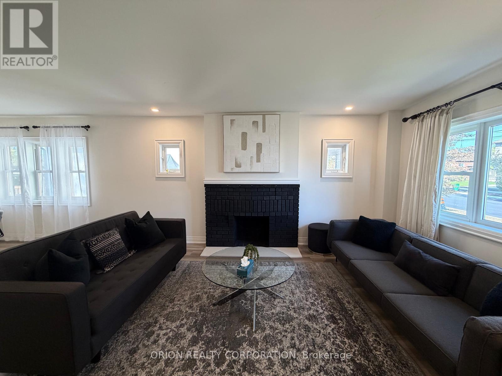 1016 Haig Boulevard Property Photo 7