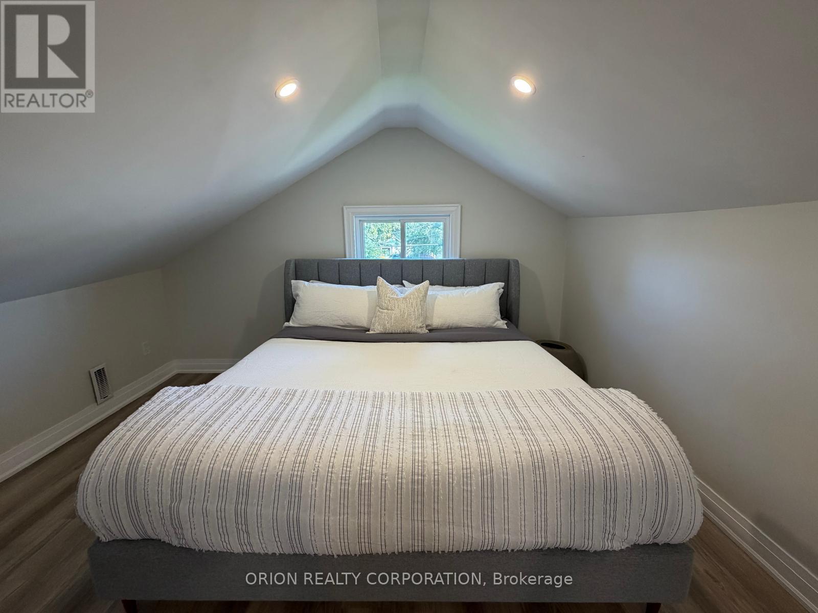1016 Haig Boulevard Property Photo 33