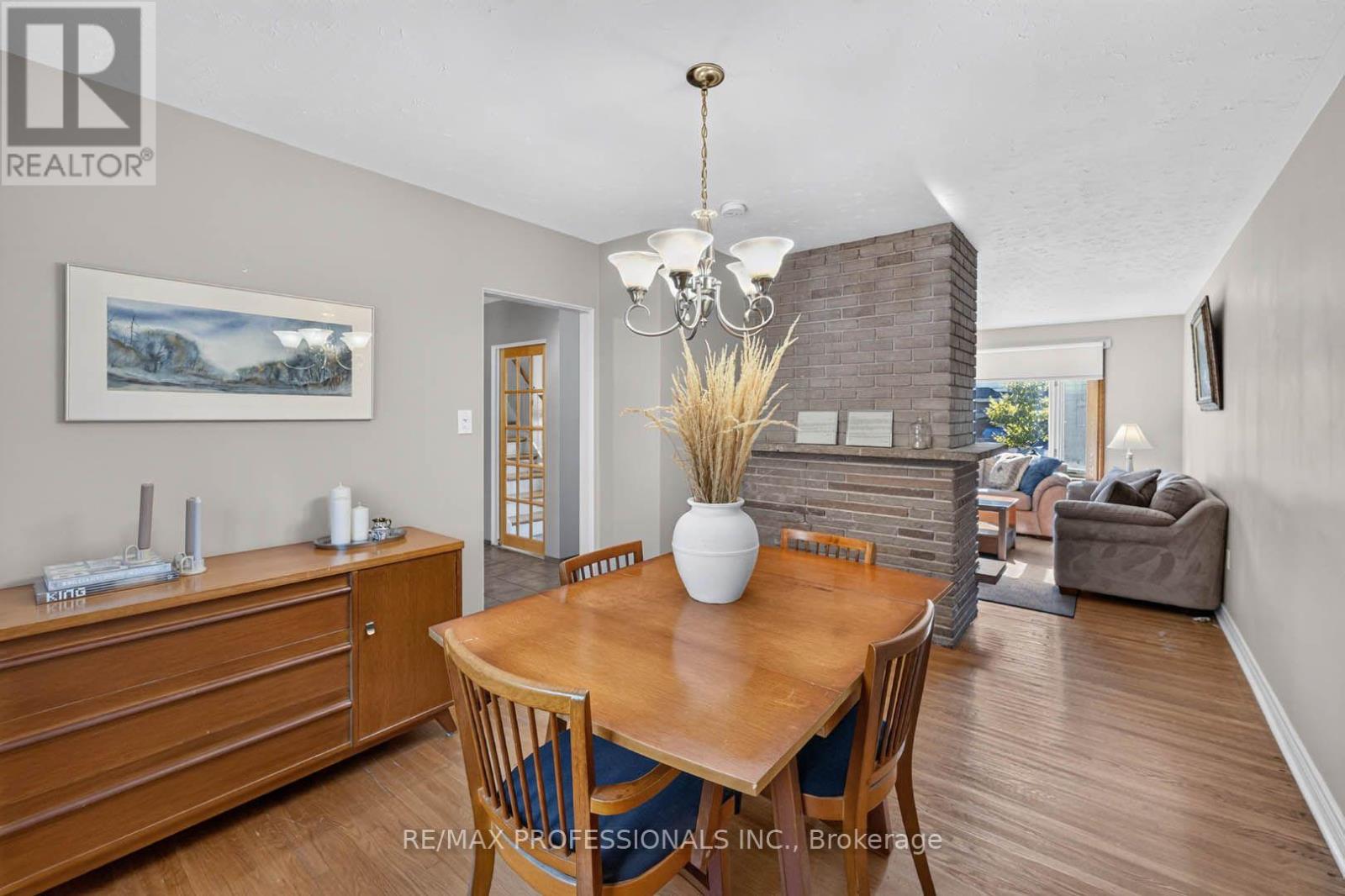 2467 Edenhurst Drive Property Photo 10