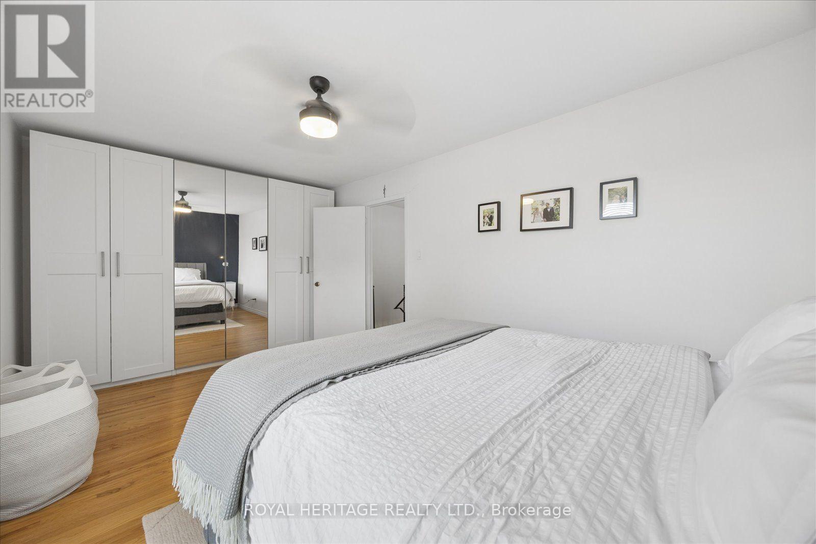 105 - 701 Burnhamthorpe Road Property Photo 21