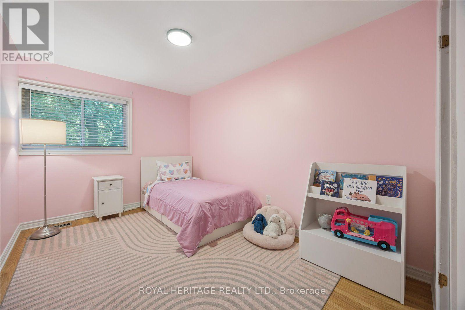 105 - 701 Burnhamthorpe Road Property Photo 23