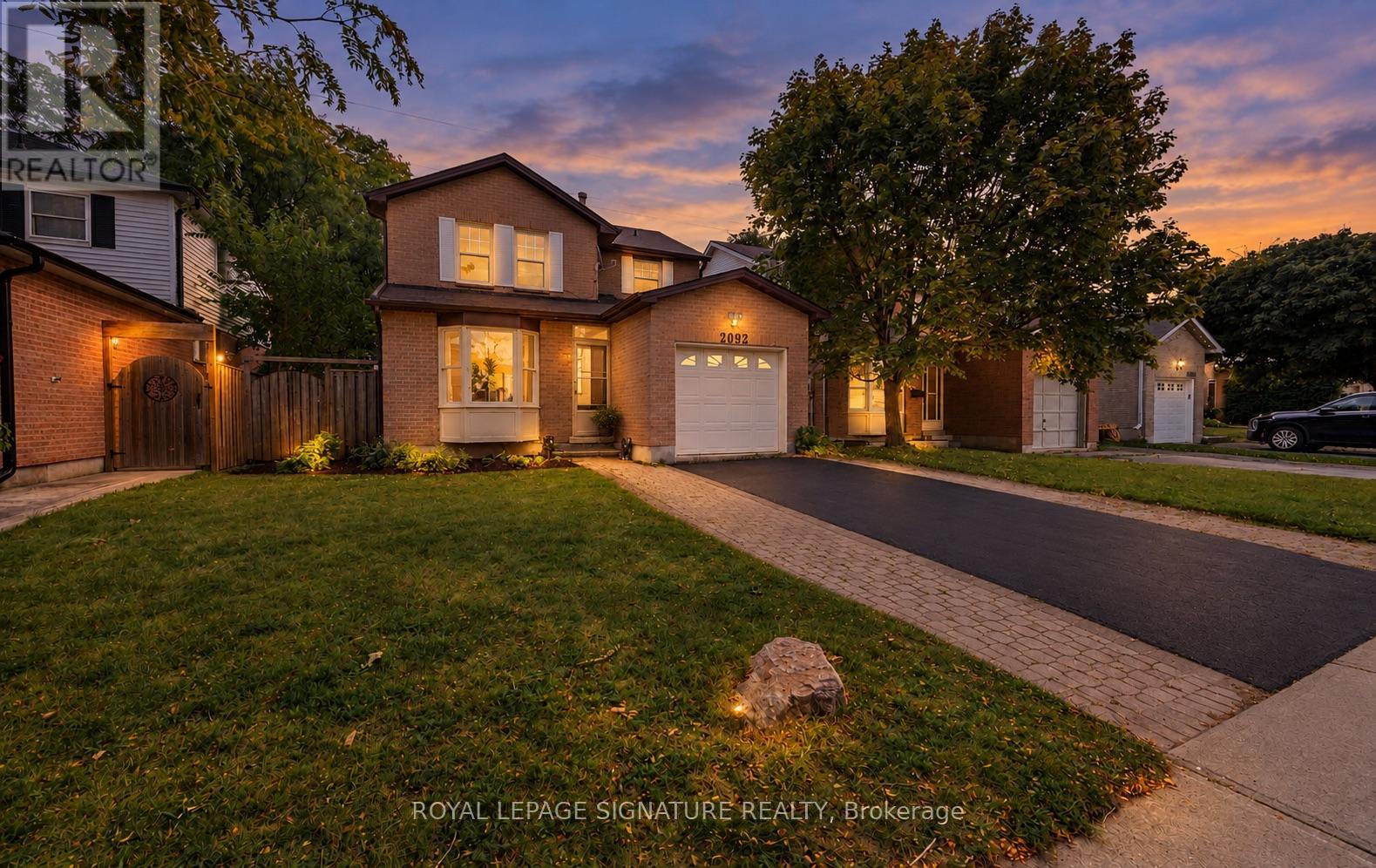 2092 HUNT CRESCENT Property Photo 1