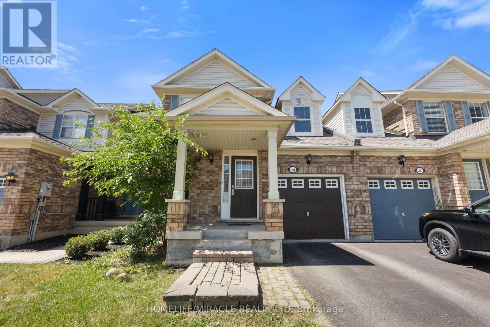 1405 Mcdermott Way N Property Photo 2