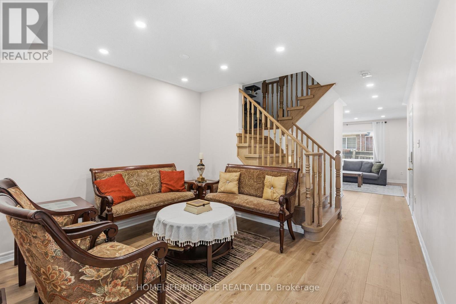 1405 Mcdermott Way N Property Photo 11