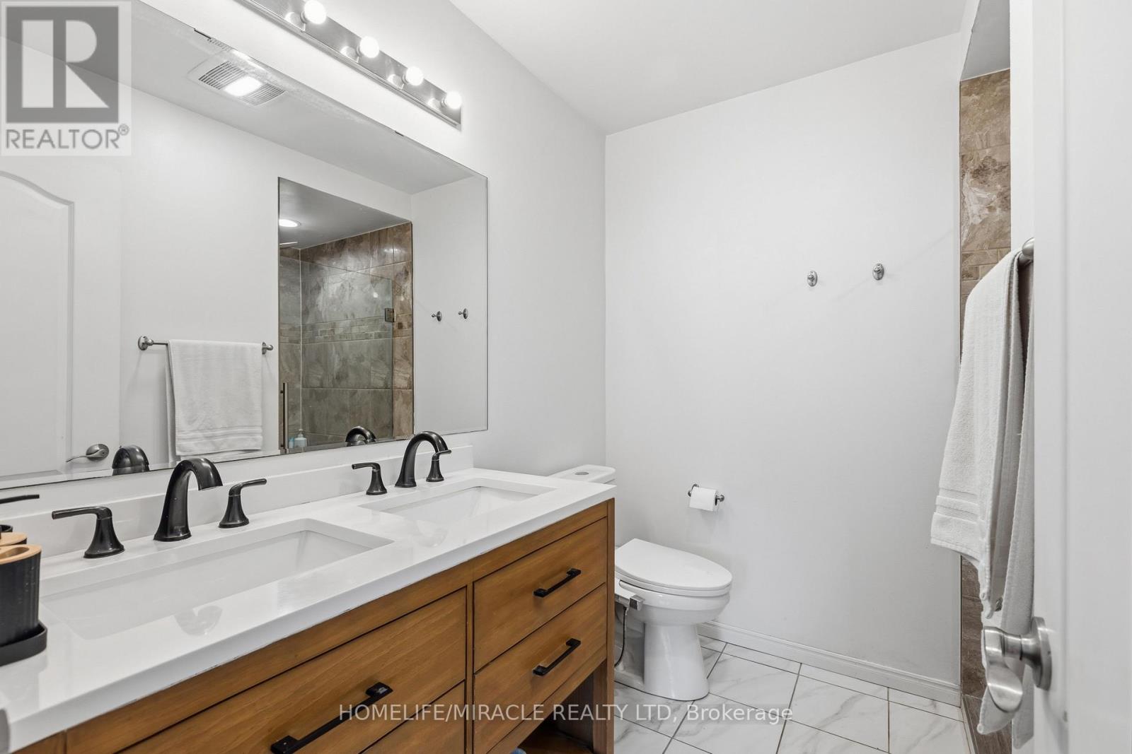 1405 Mcdermott Way N Property Photo 18