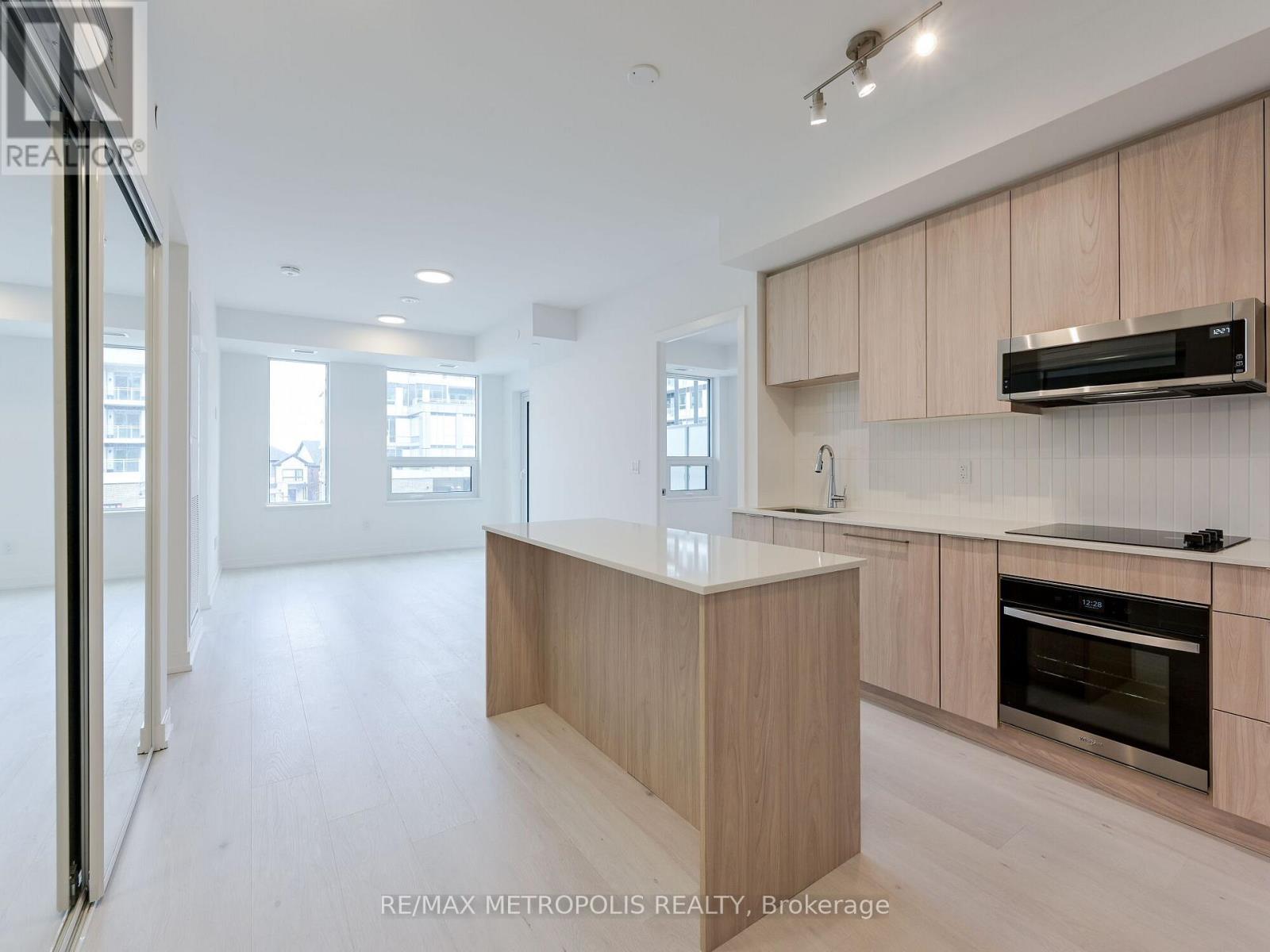 246 - 2501 Saw Whet Boulevard Property Photo 3
