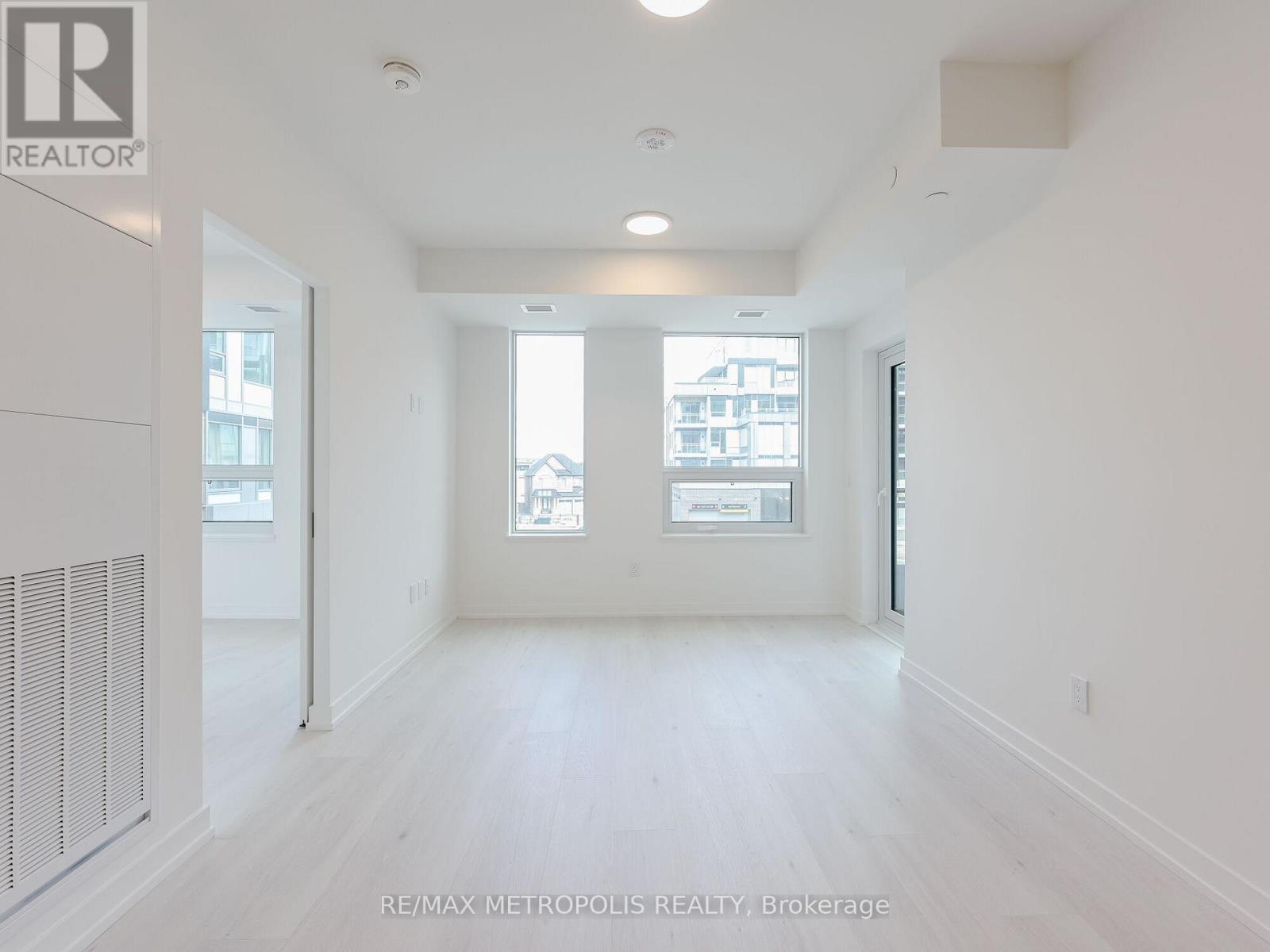 246 - 2501 Saw Whet Boulevard Property Photo 10