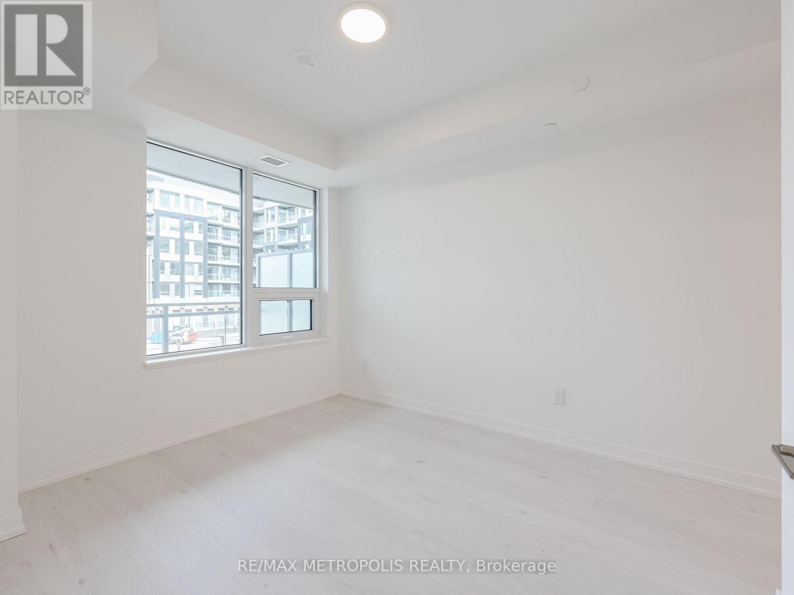 246 - 2501 Saw Whet Boulevard Property Photo 14