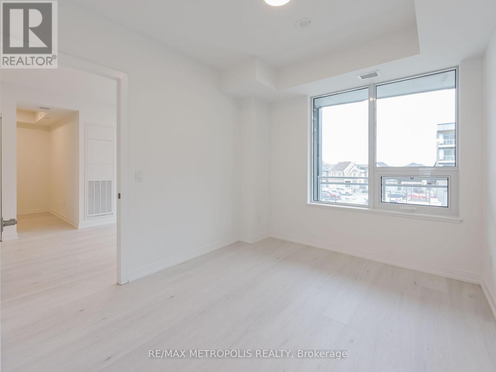 246 - 2501 Saw Whet Boulevard Property Photo 17
