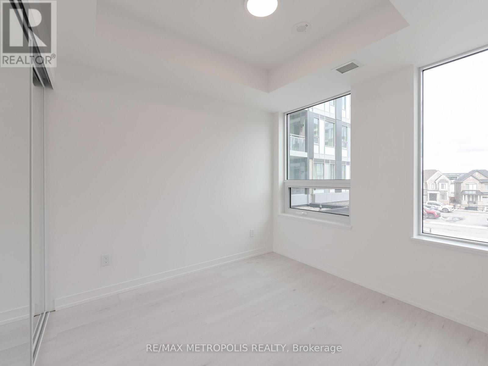 246 - 2501 Saw Whet Boulevard Property Photo 22