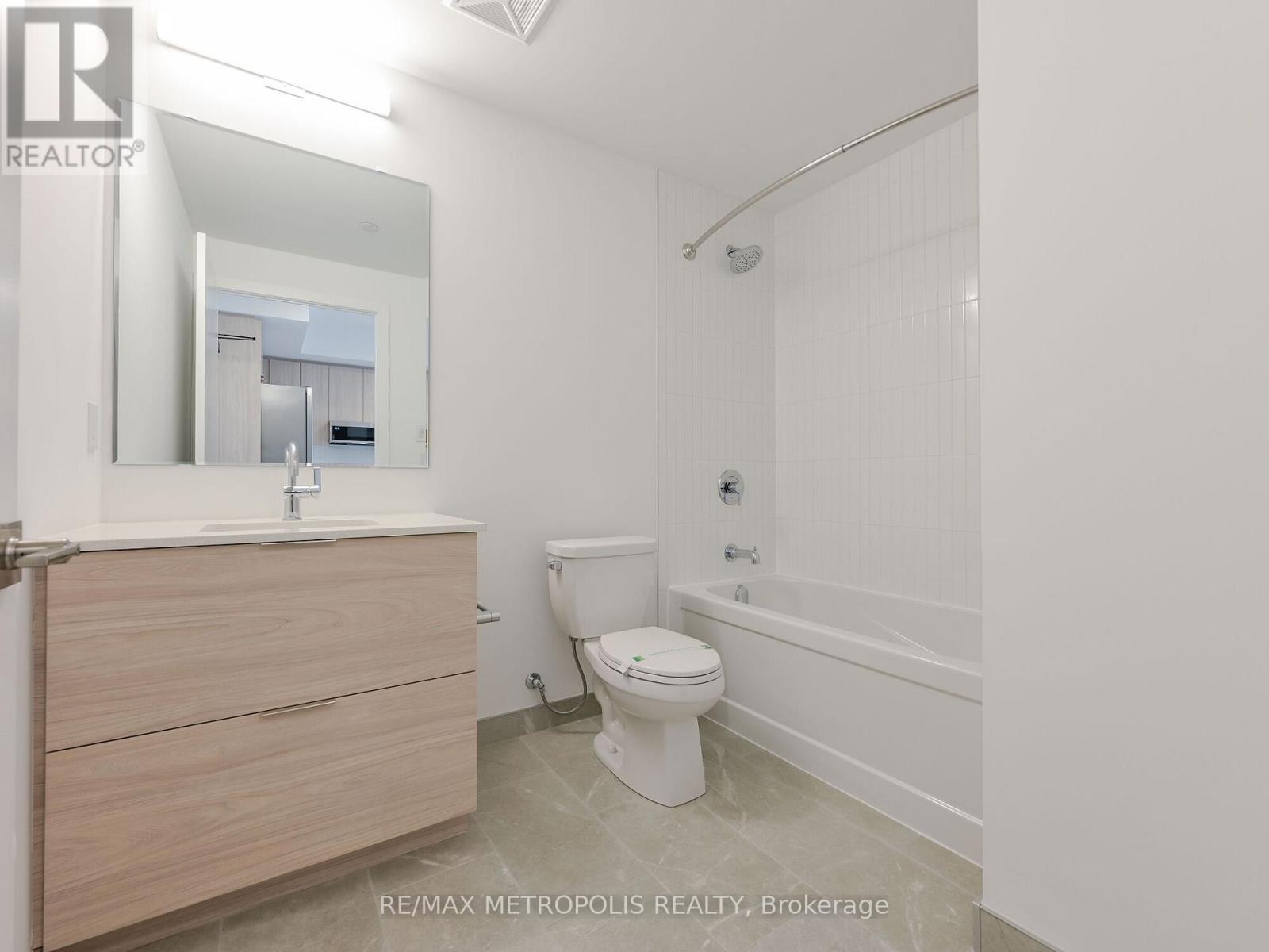 246 - 2501 Saw Whet Boulevard Property Photo 27