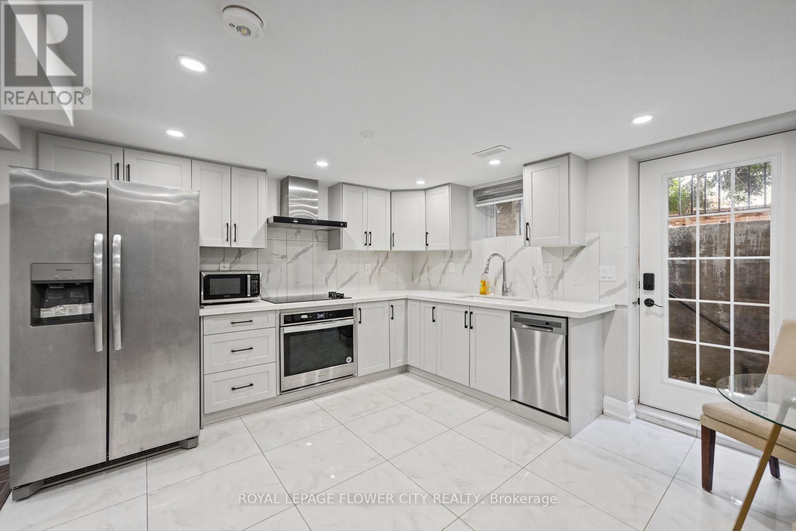 1812 Christopher Road Property Photo 30