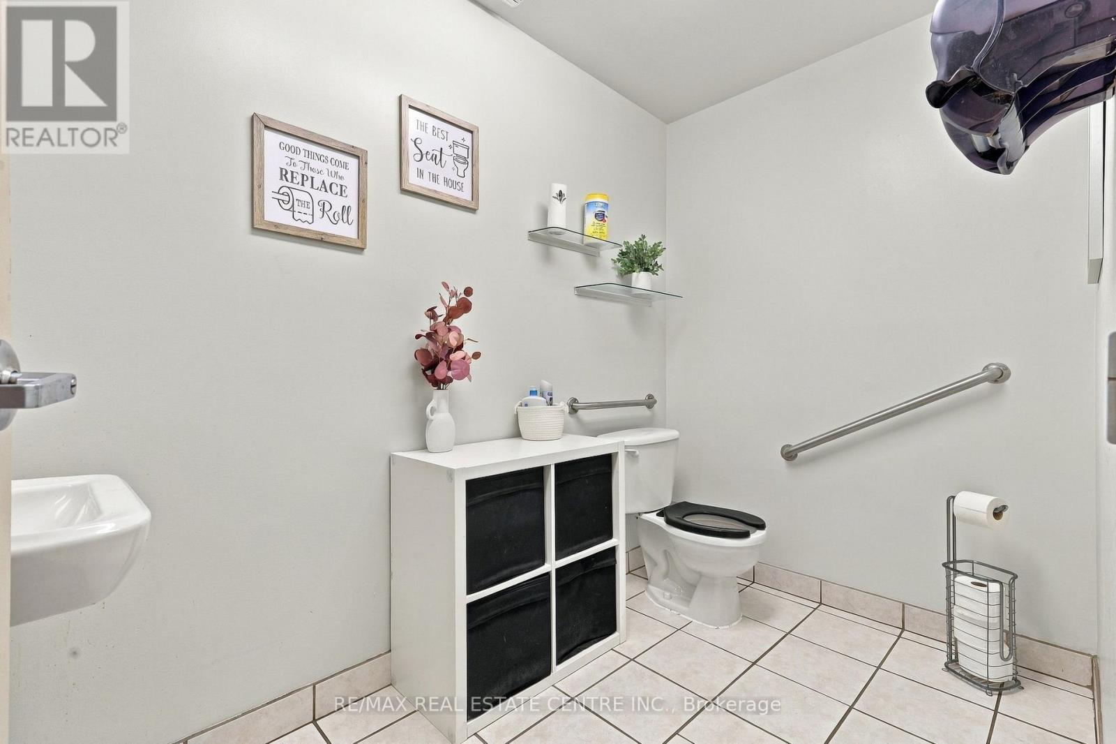 280 Broadway Avenue Property Photo 18