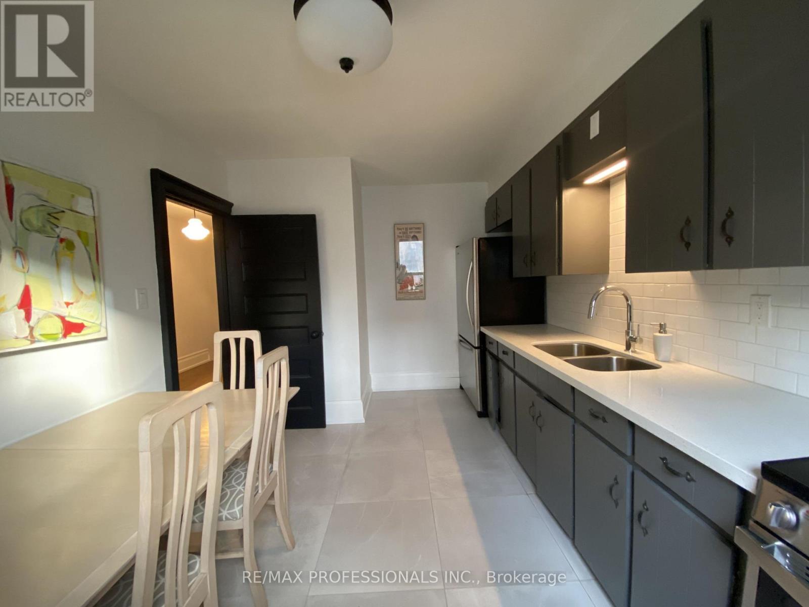 124 Close Avenue Property Photo 12