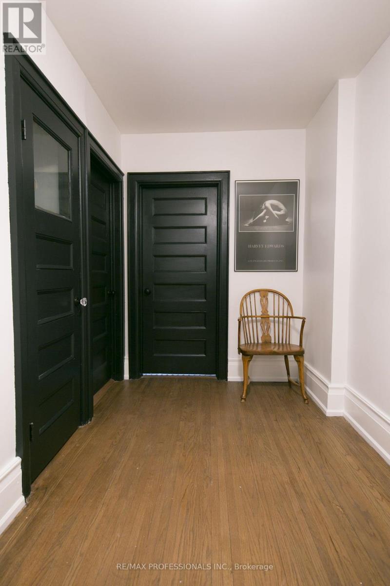 124 Close Avenue Property Photo 22