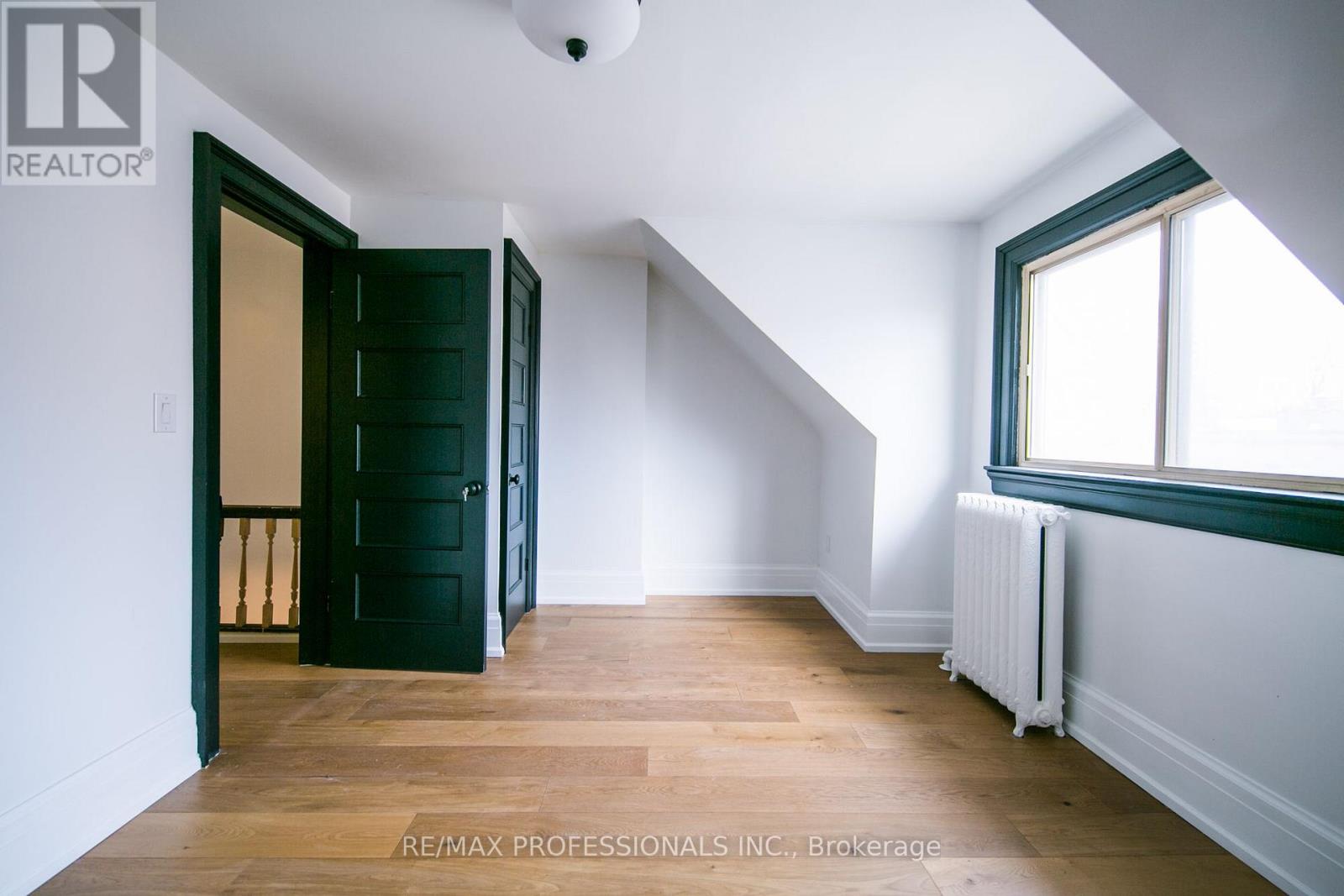 124 Close Avenue Property Photo 26