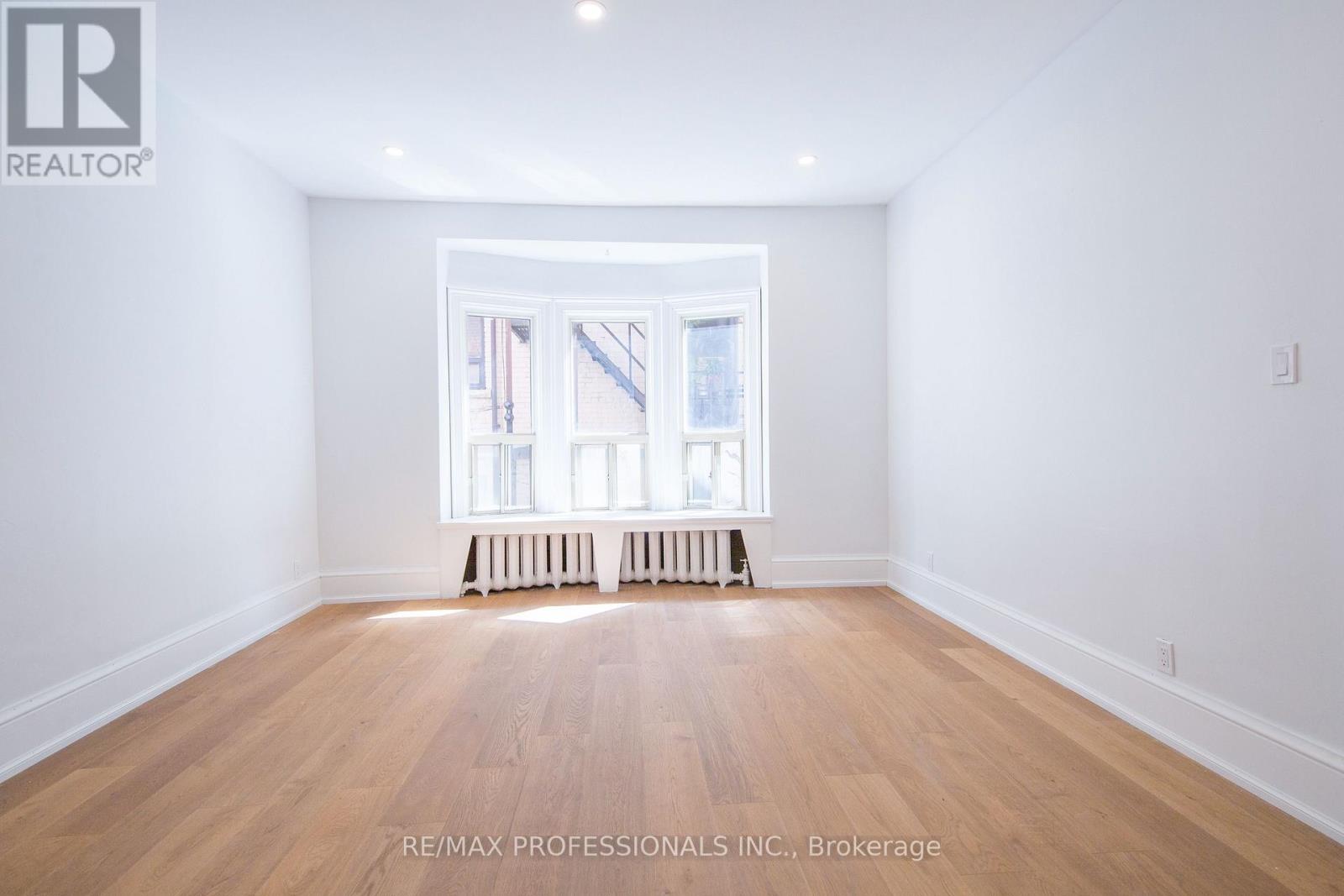 124 Close Avenue Property Photo 36