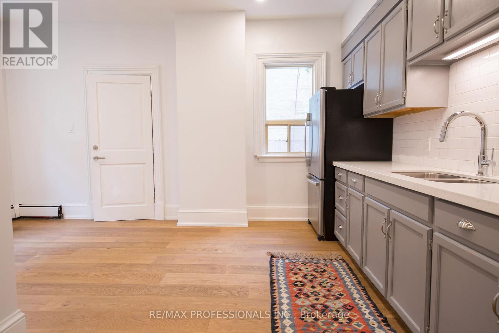 124 Close Avenue Property Photo 42