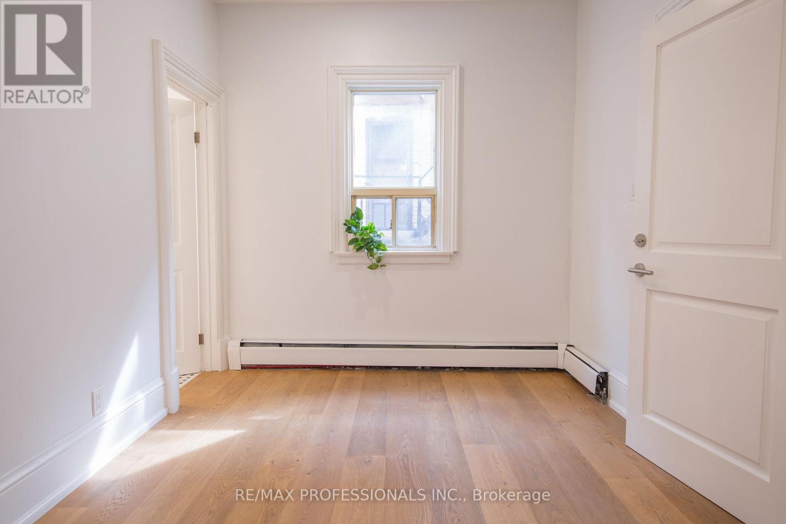 124 Close Avenue Property Photo 43