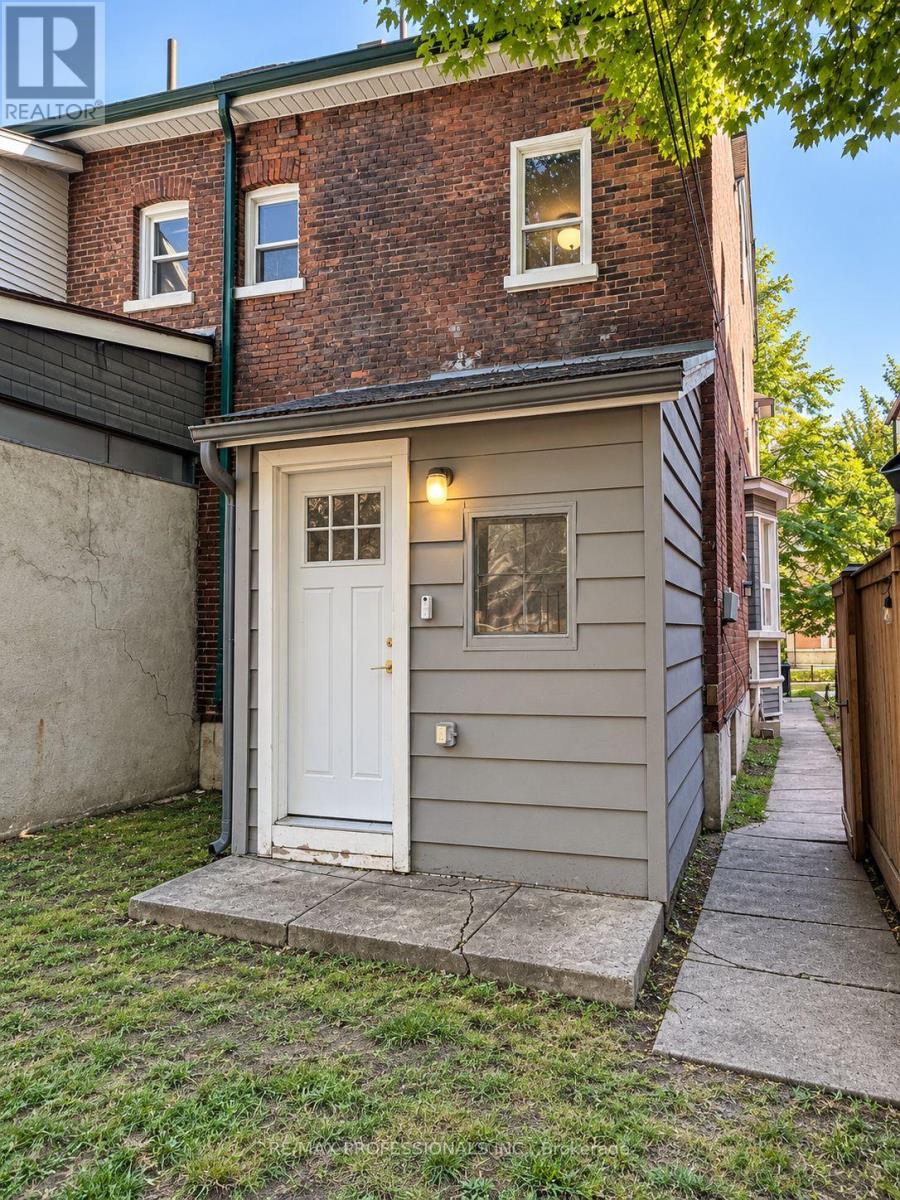 124 Close Avenue Property Photo 45