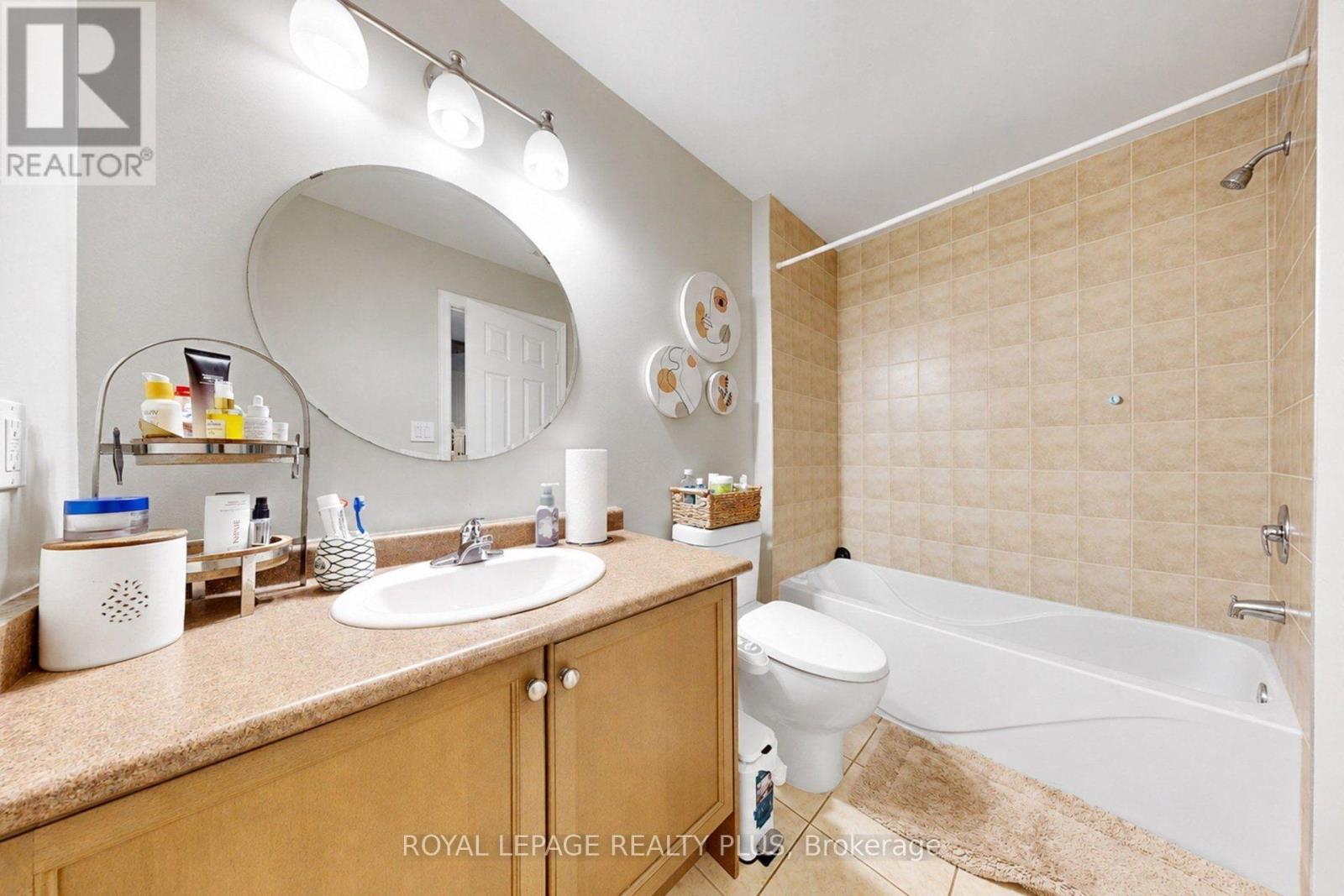 2182 Heathcliff Court Property Photo 20