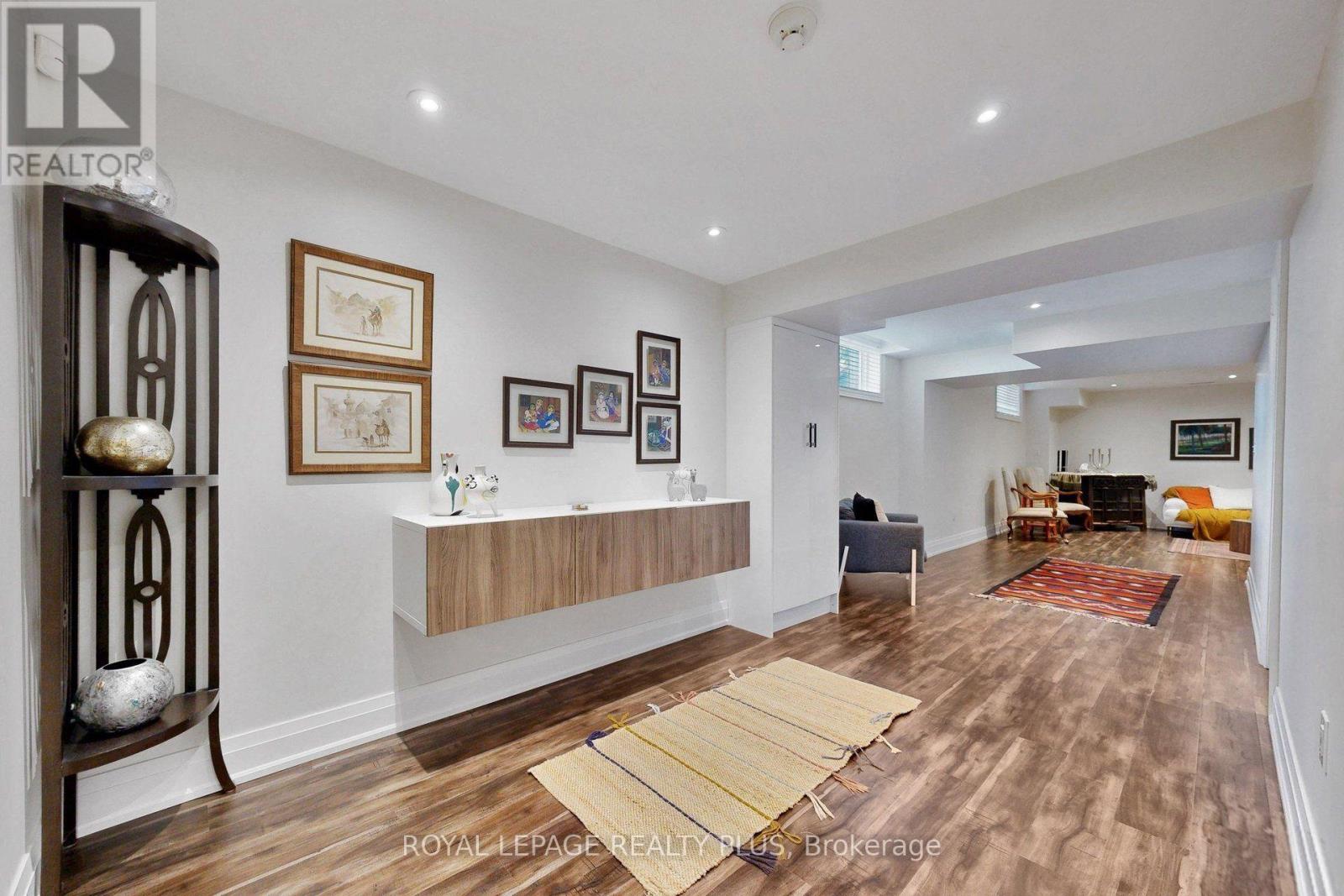 2182 Heathcliff Court Property Photo 28