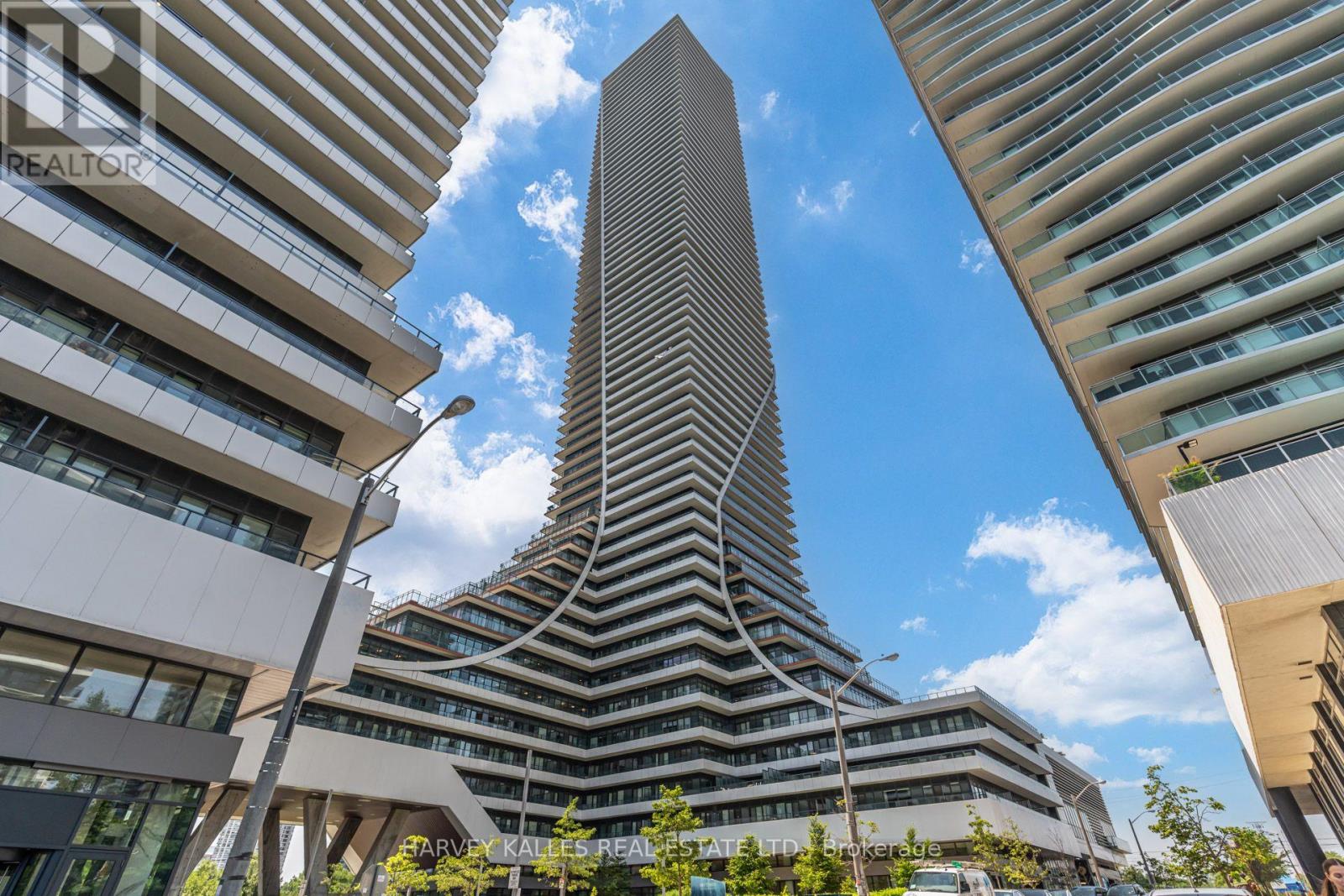 1822 - 30 SHORE BREEZE DRIVE Property Photo 1