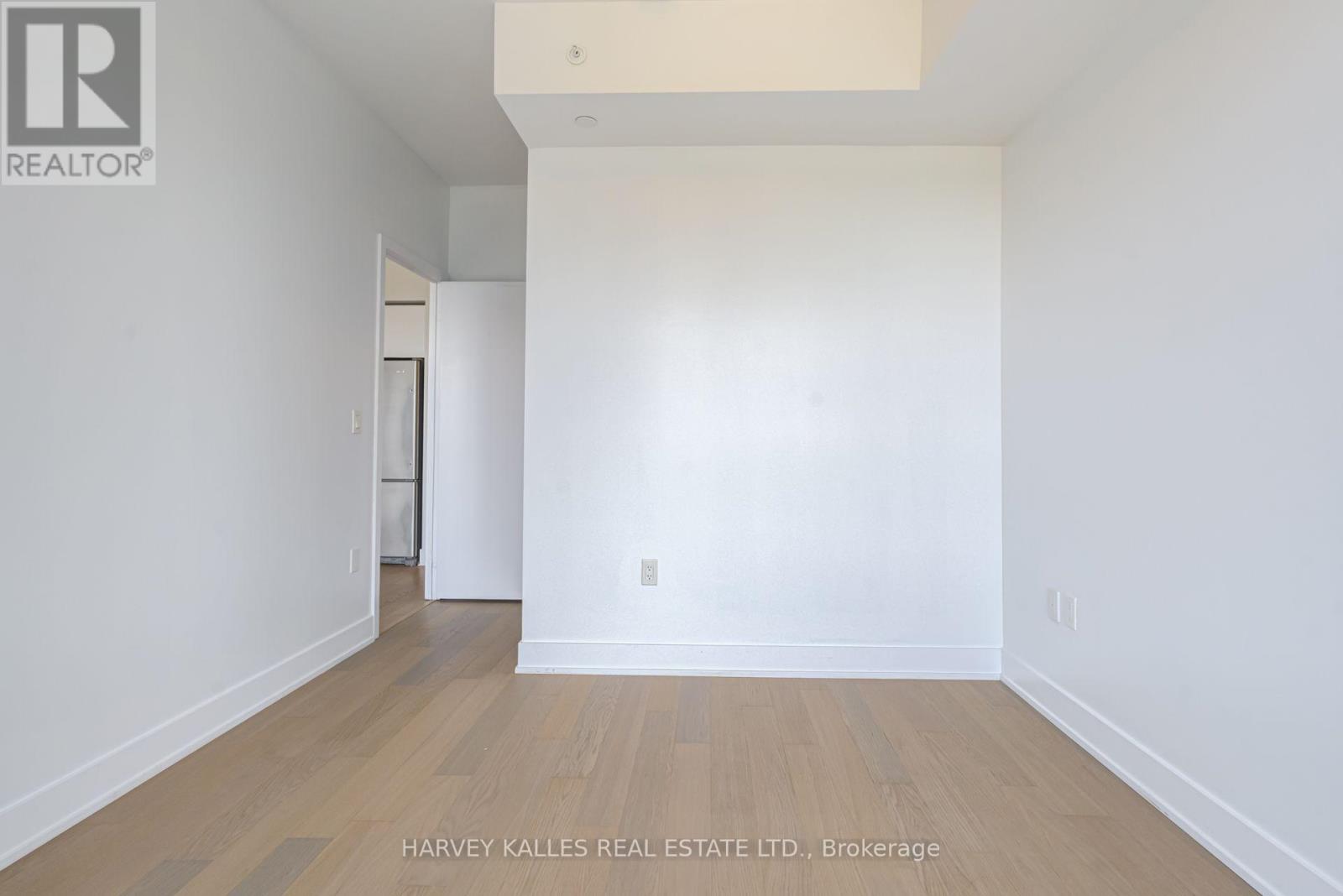 1822 - 30 Shore Breeze Drive Property Photo 21