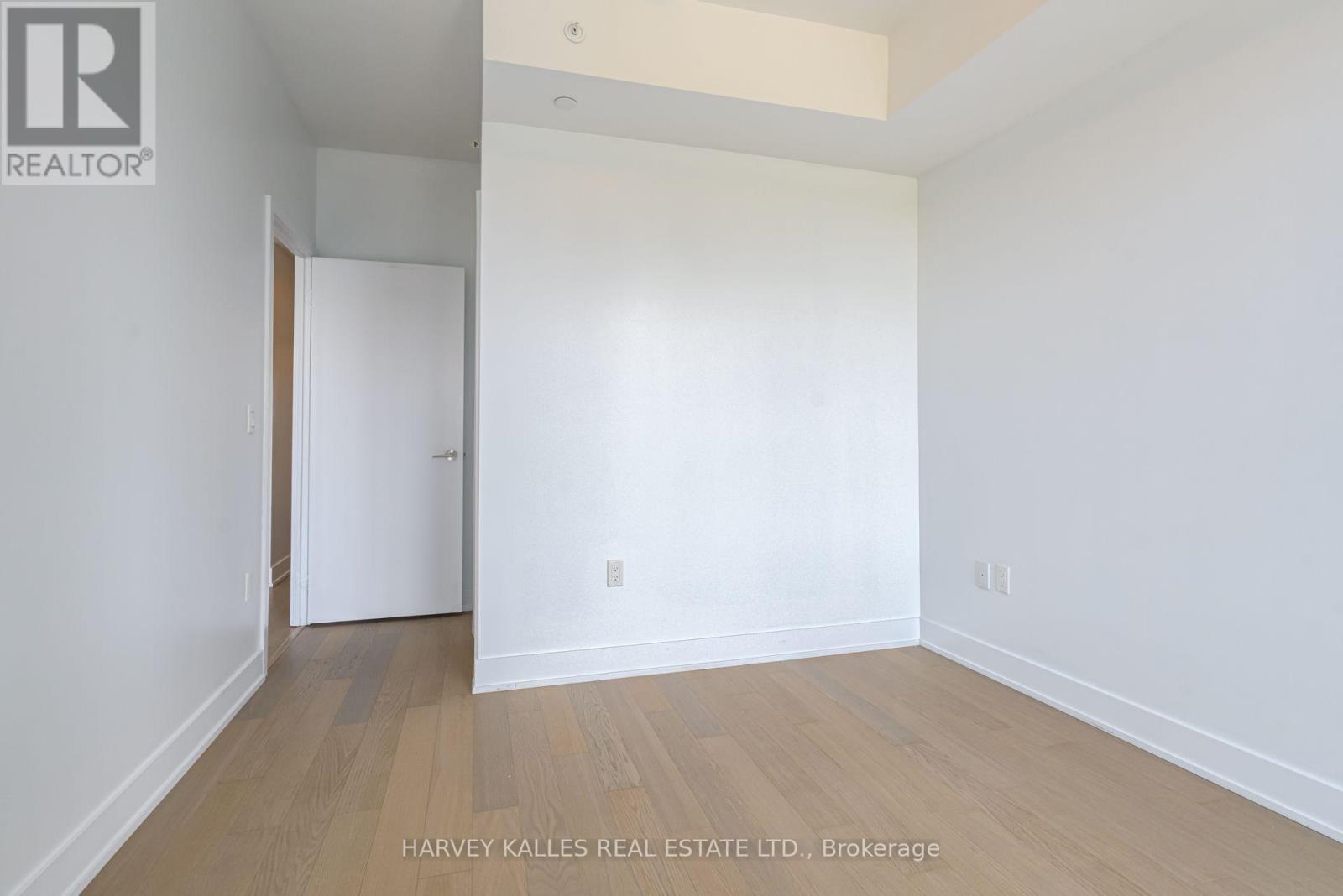 1822 - 30 Shore Breeze Drive Property Photo 22