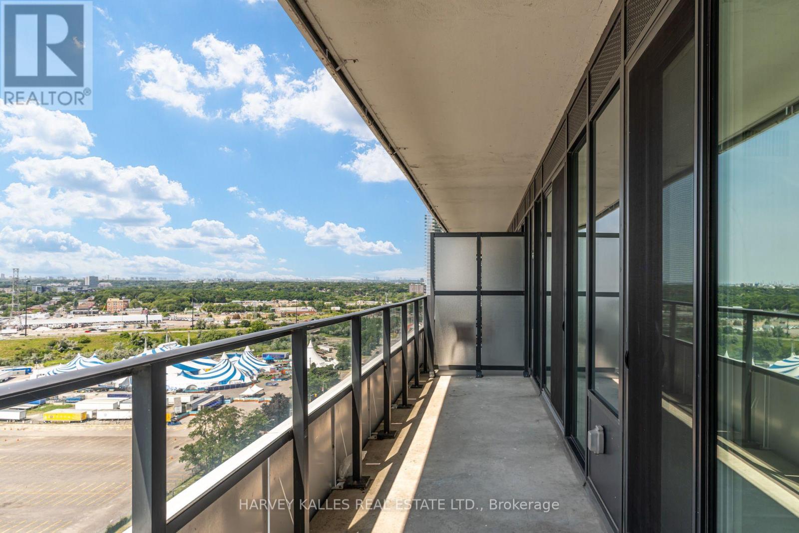 1822 - 30 Shore Breeze Drive Property Photo 29