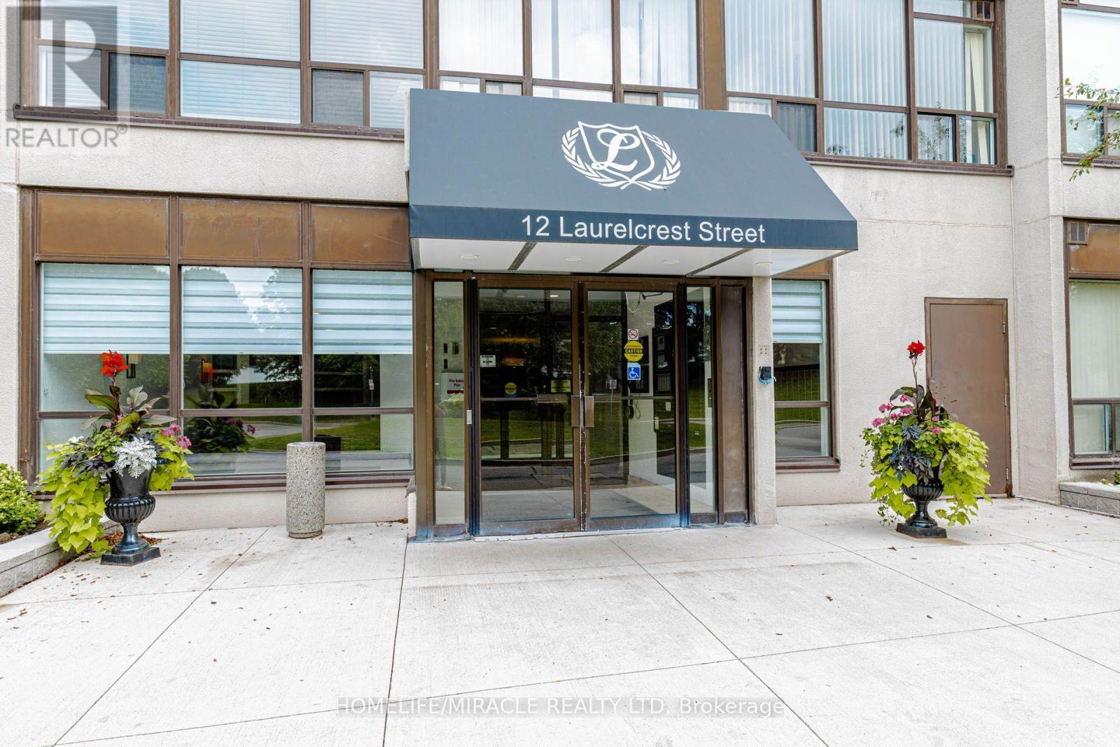 804 - 12 Laurelcrest Street Property Photo 4