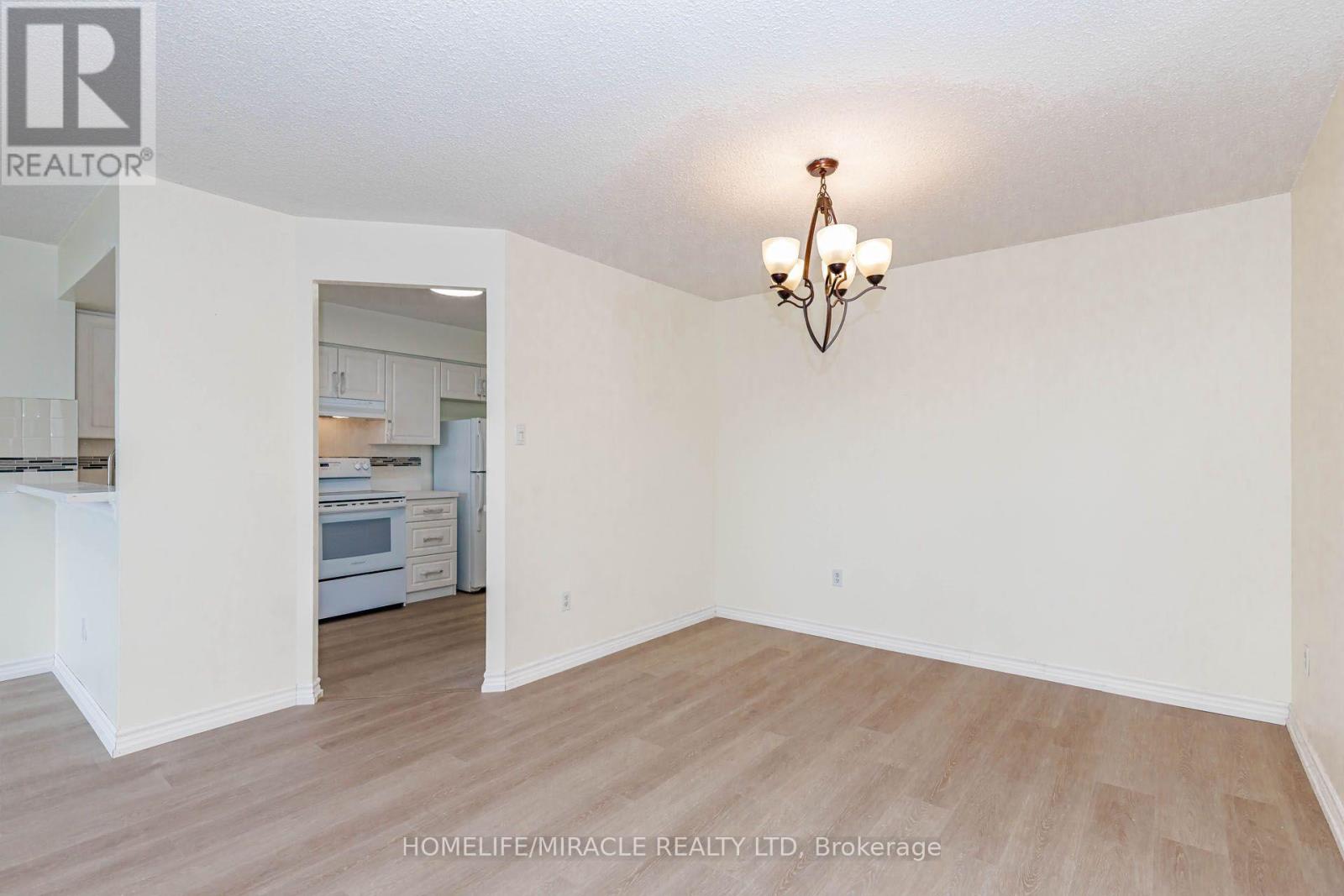 804 - 12 Laurelcrest Street Property Photo 13