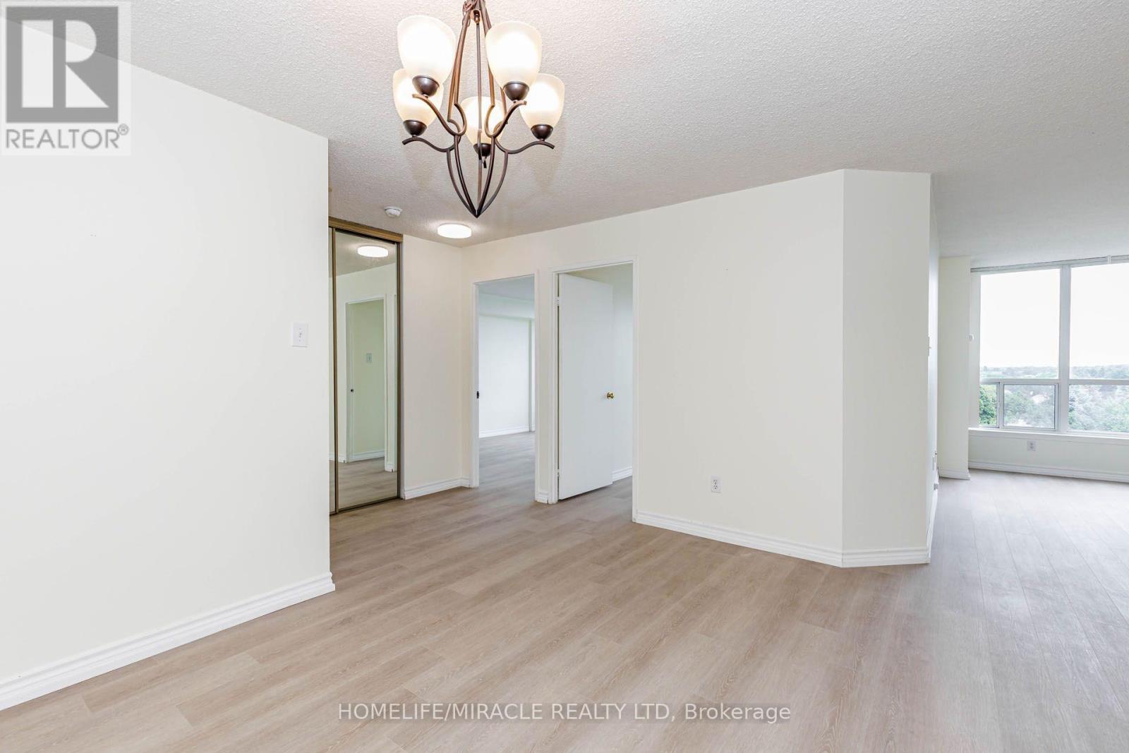 804 - 12 Laurelcrest Street Property Photo 15