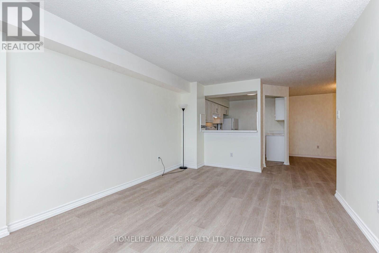 804 - 12 Laurelcrest Street Property Photo 19