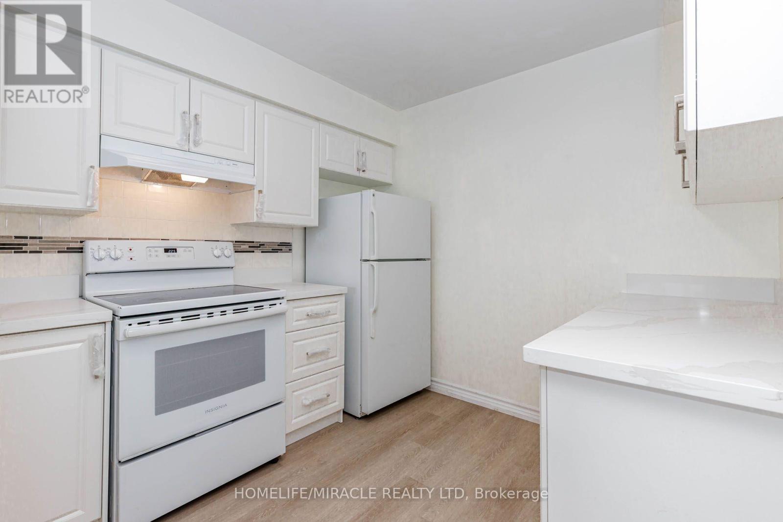 804 - 12 Laurelcrest Street Property Photo 23