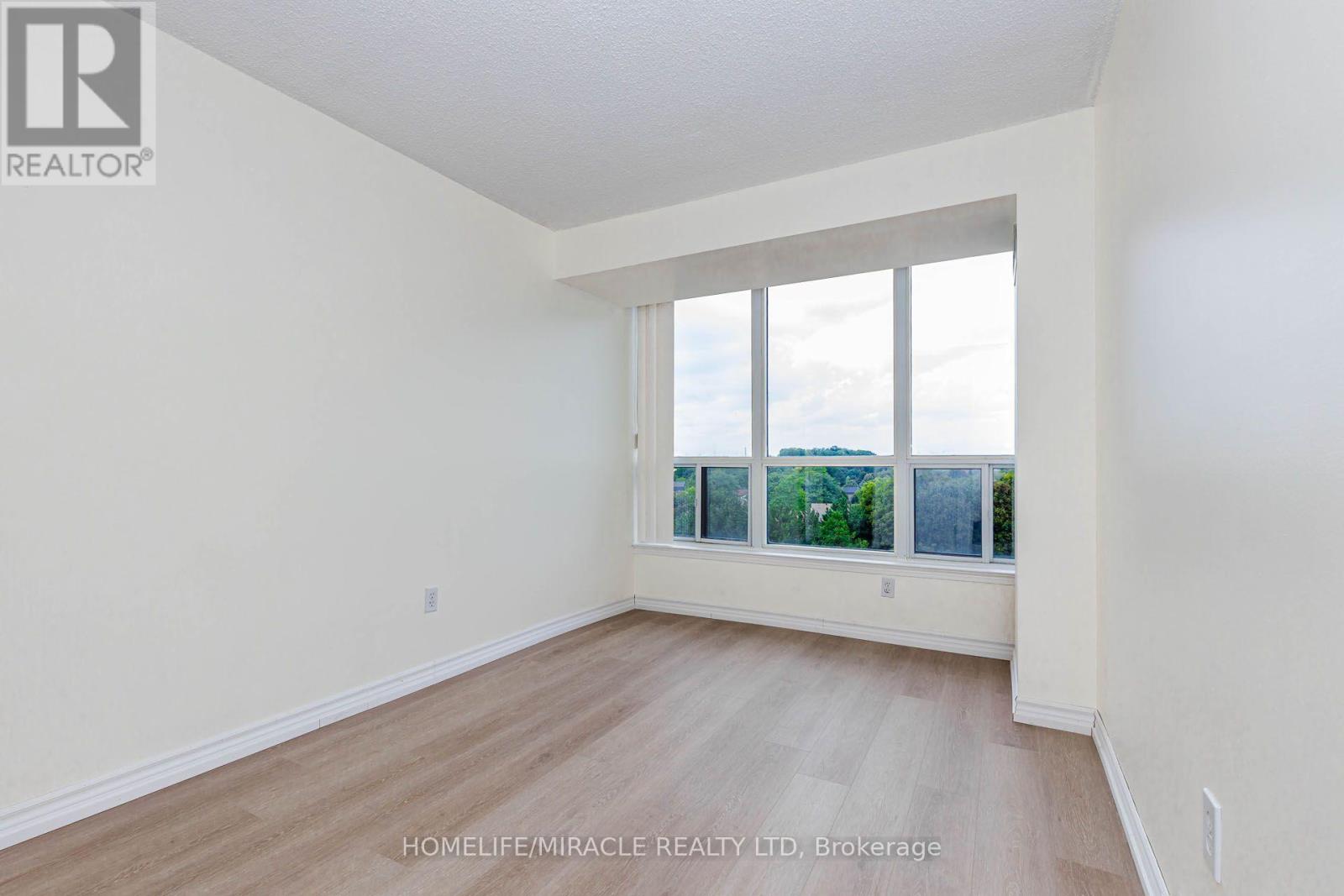 804 - 12 Laurelcrest Street Property Photo 39