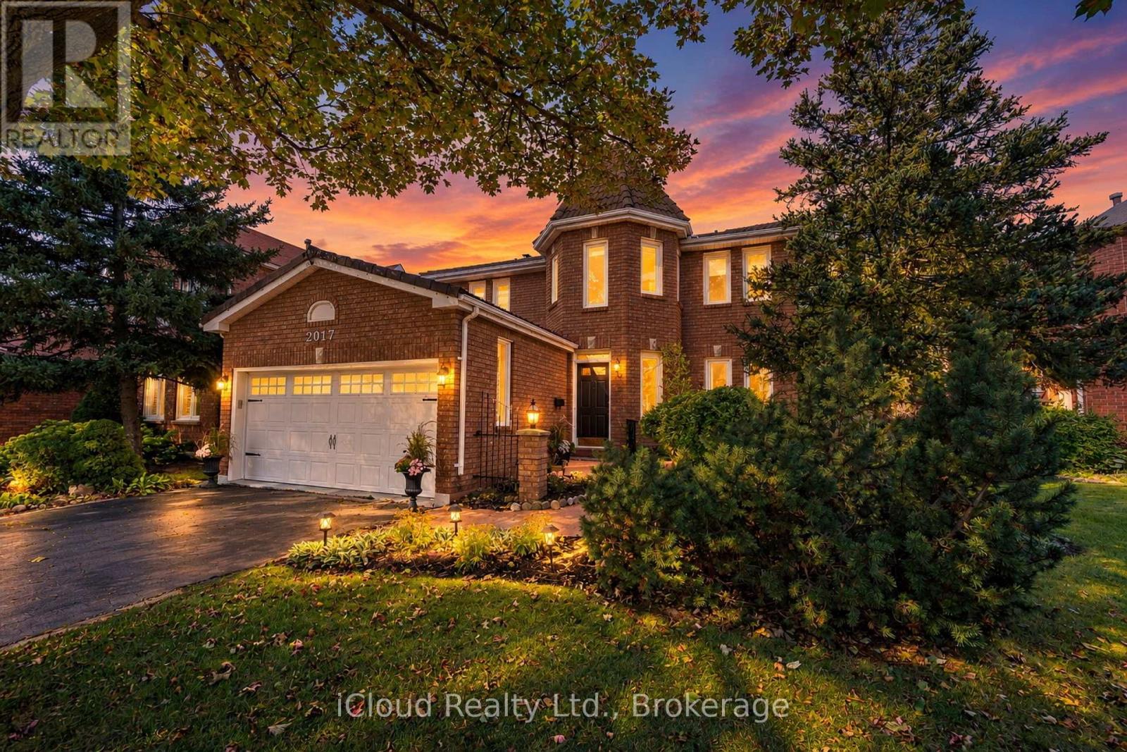 2017 Grenville Drive Property Photo 1