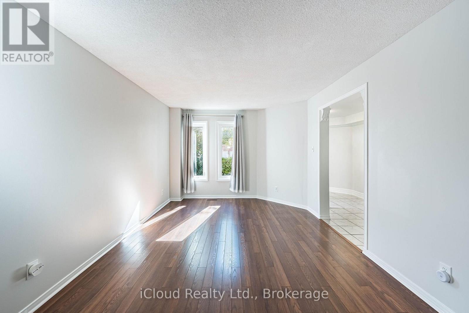 2017 Grenville Drive Property Photo 8