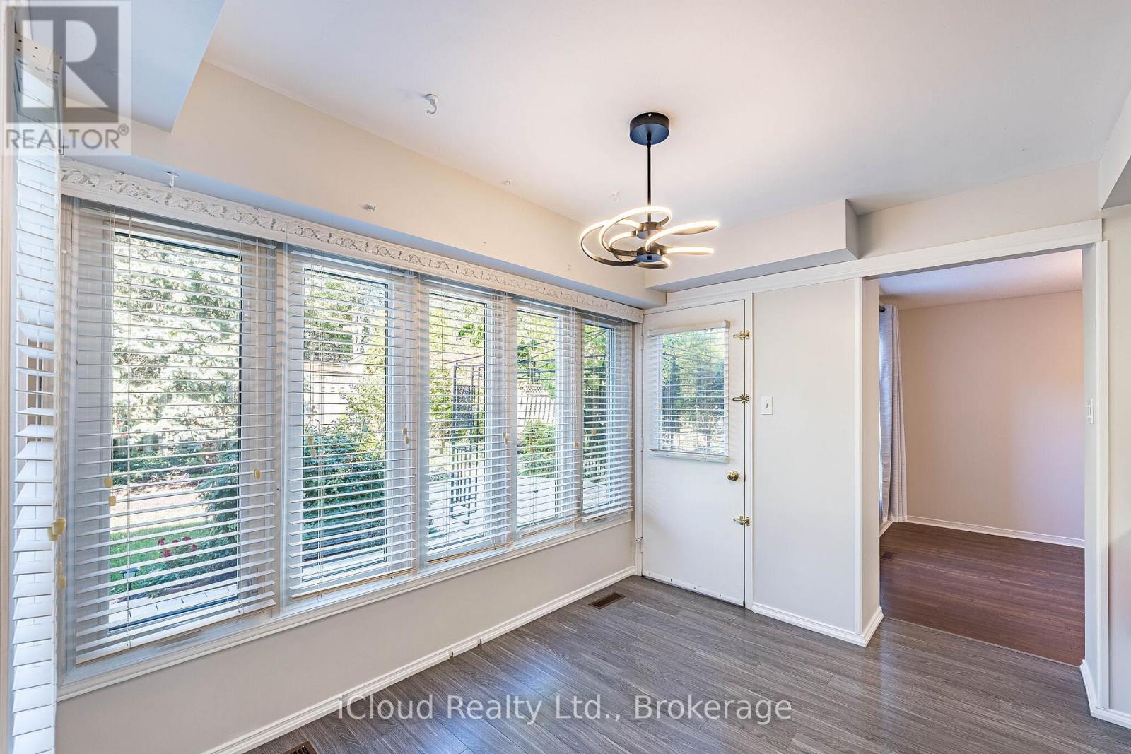 2017 Grenville Drive Property Photo 14
