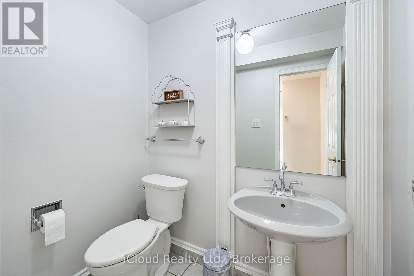 2017 Grenville Drive Property Photo 17