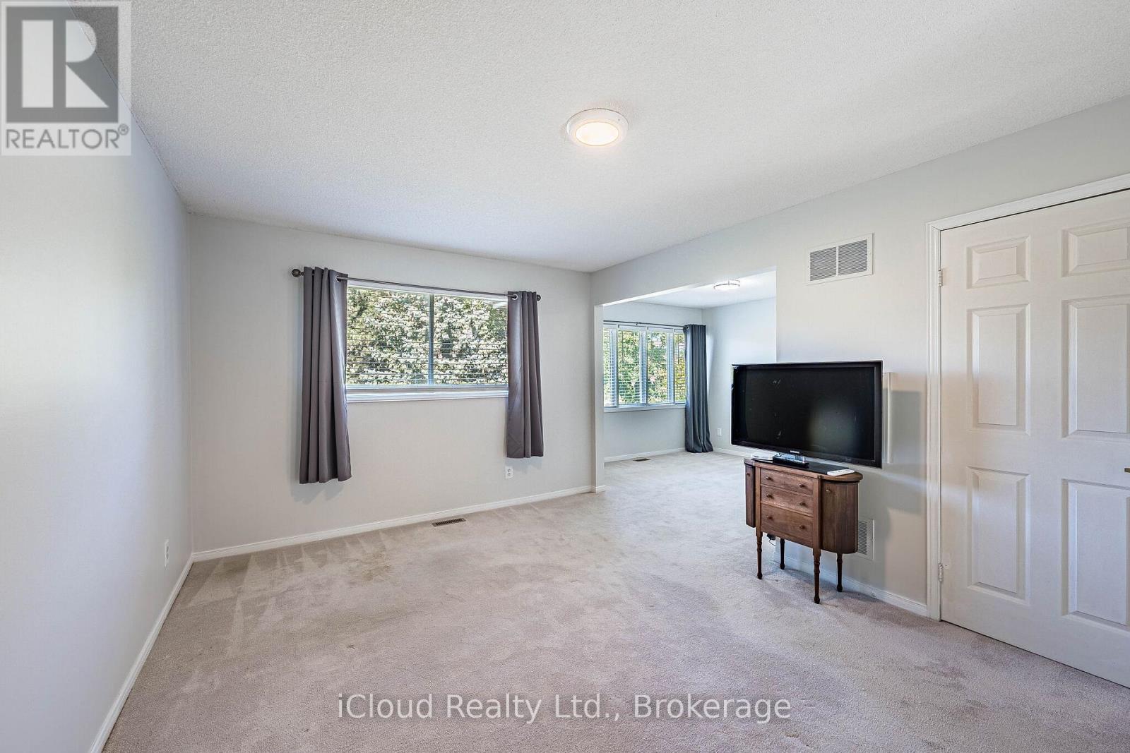 2017 Grenville Drive Property Photo 26